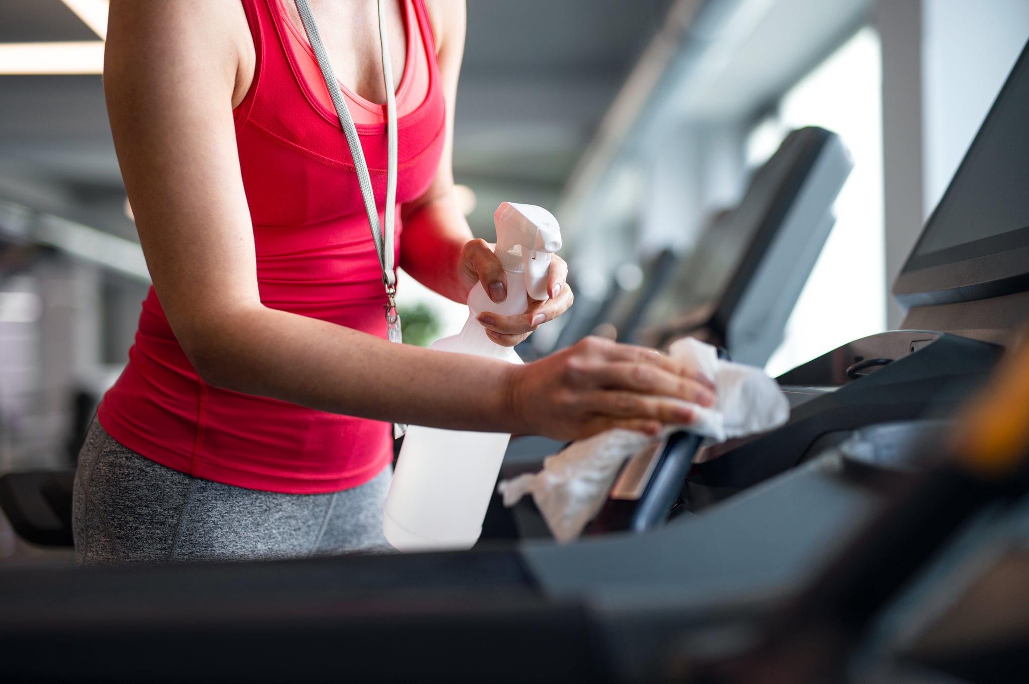  7 Gym Etiquette Rules, Straight From Fitness Experts